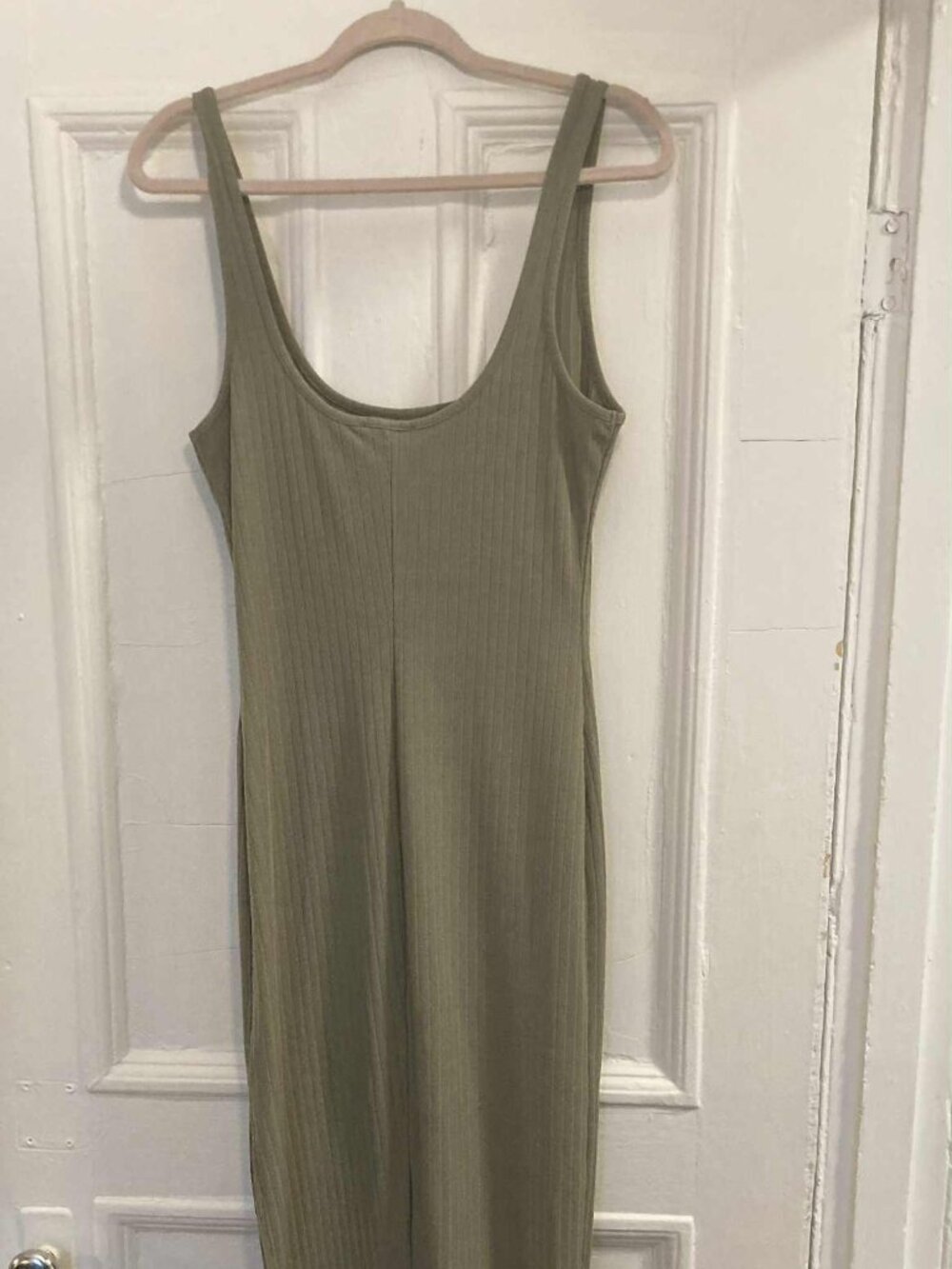 Fiestar bodycon midi dress in sage green